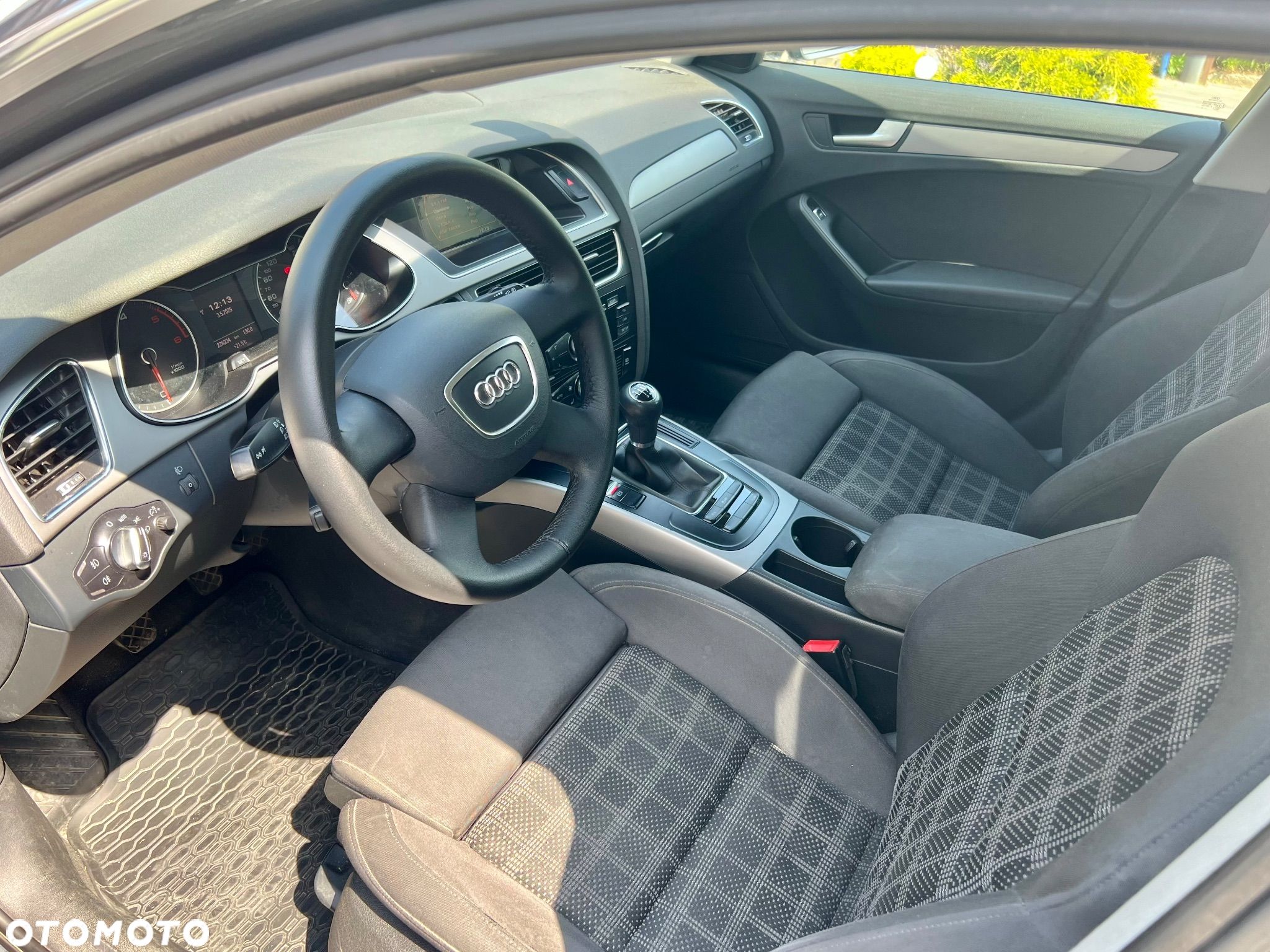 Audi A4 - 14