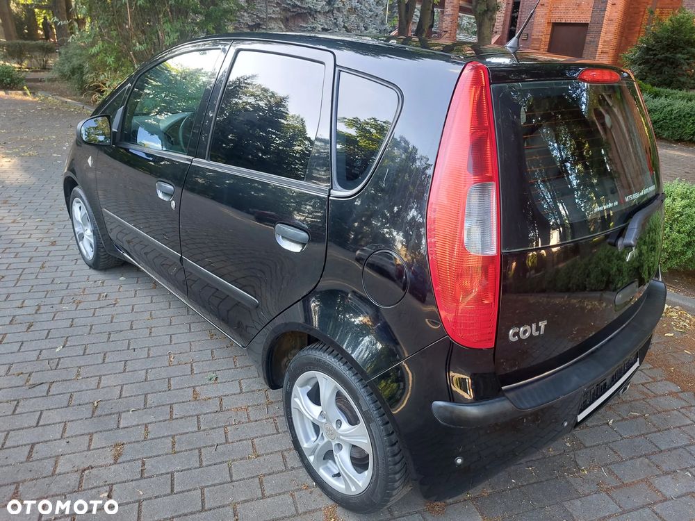 Mitsubishi Colt - 2