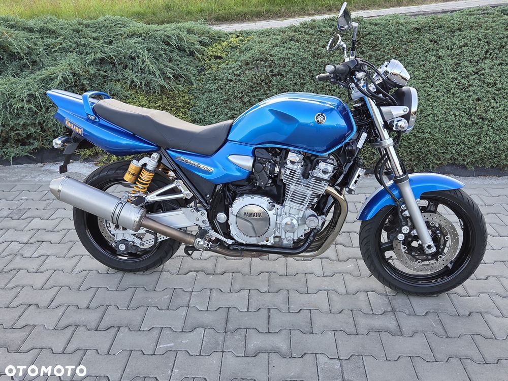 Yamaha XJR - 12