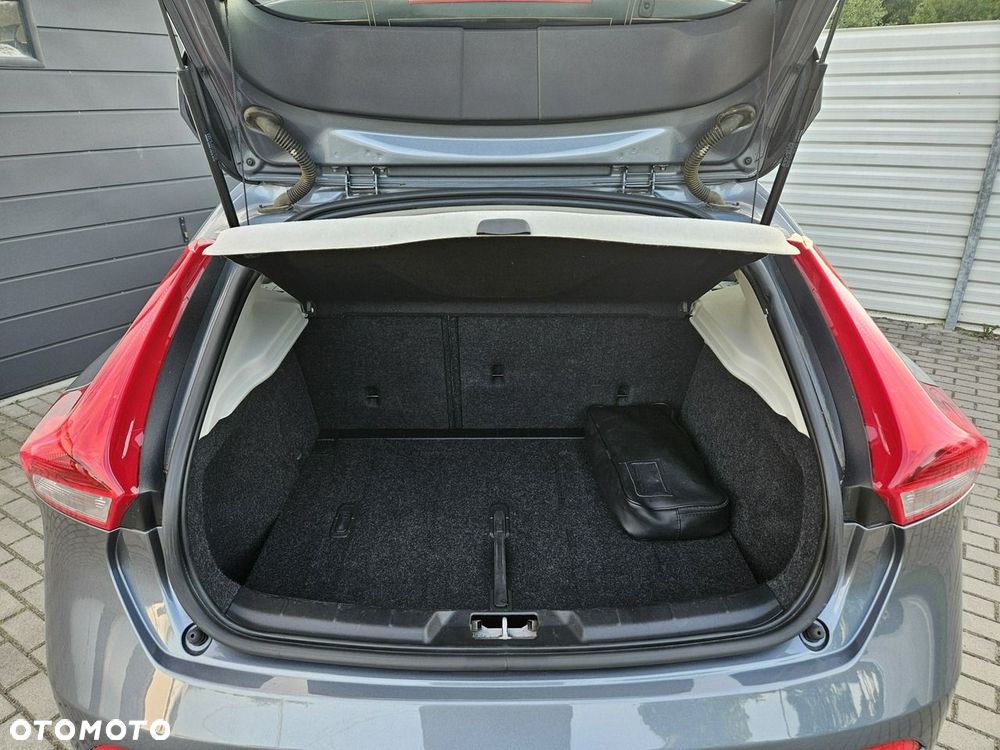 Volvo V40 D2 Drive-E SCR Dynamic Edition - 24