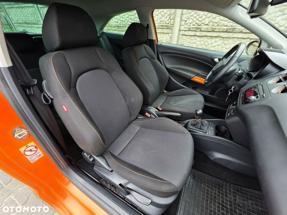 Seat Ibiza SC 1.6 16V Sport - 20