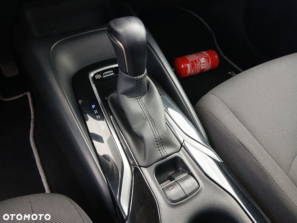 Toyota Corolla 1.8 Hybrid Comfort - 32