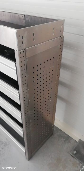 zabudowa samochodowa szafka serwis 247,5x41,5x170 3008 zł netto - 3