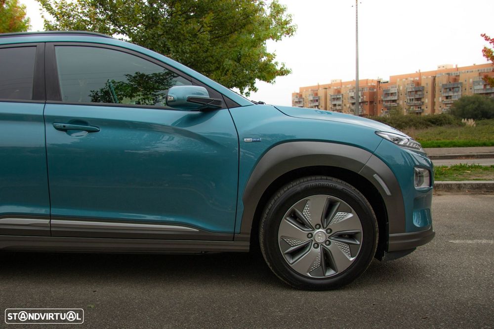 Hyundai Kauai EV 64 kWh Premium - 13