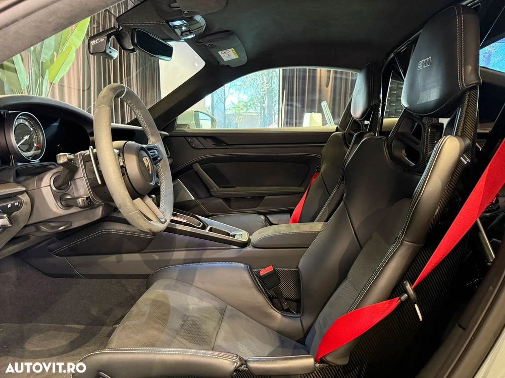 Porsche 911 Dakar - 14