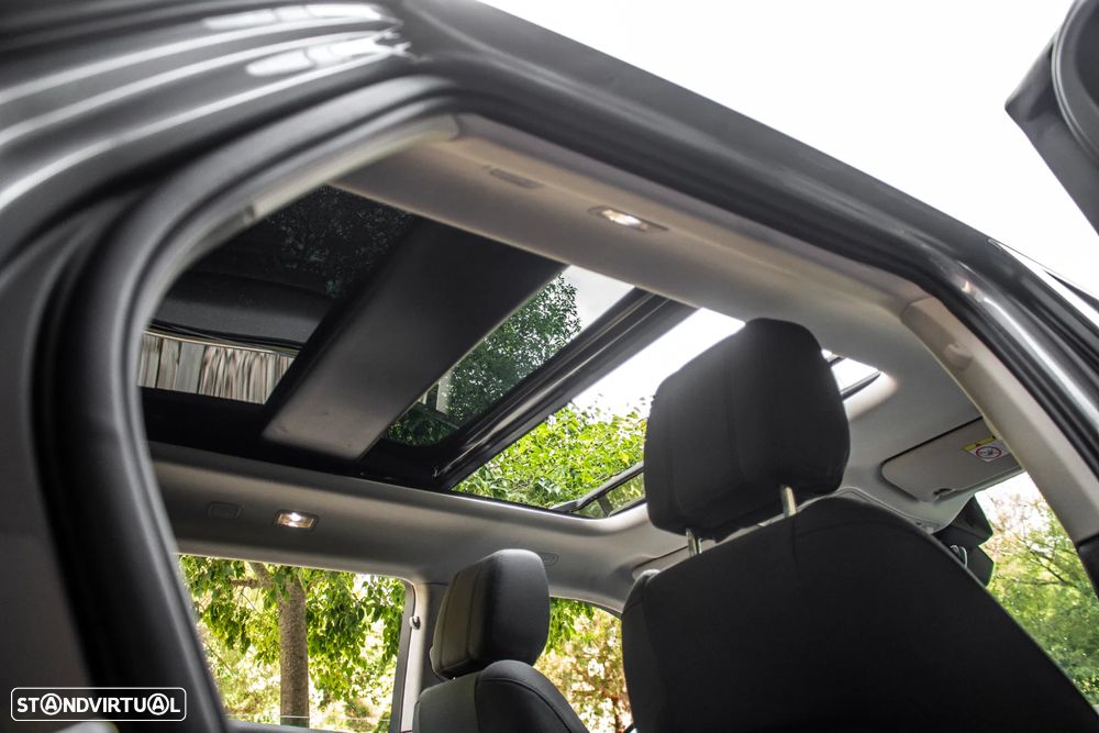 Land Rover Range Rover Evoque 2.0 D150 AWD Auto - 42