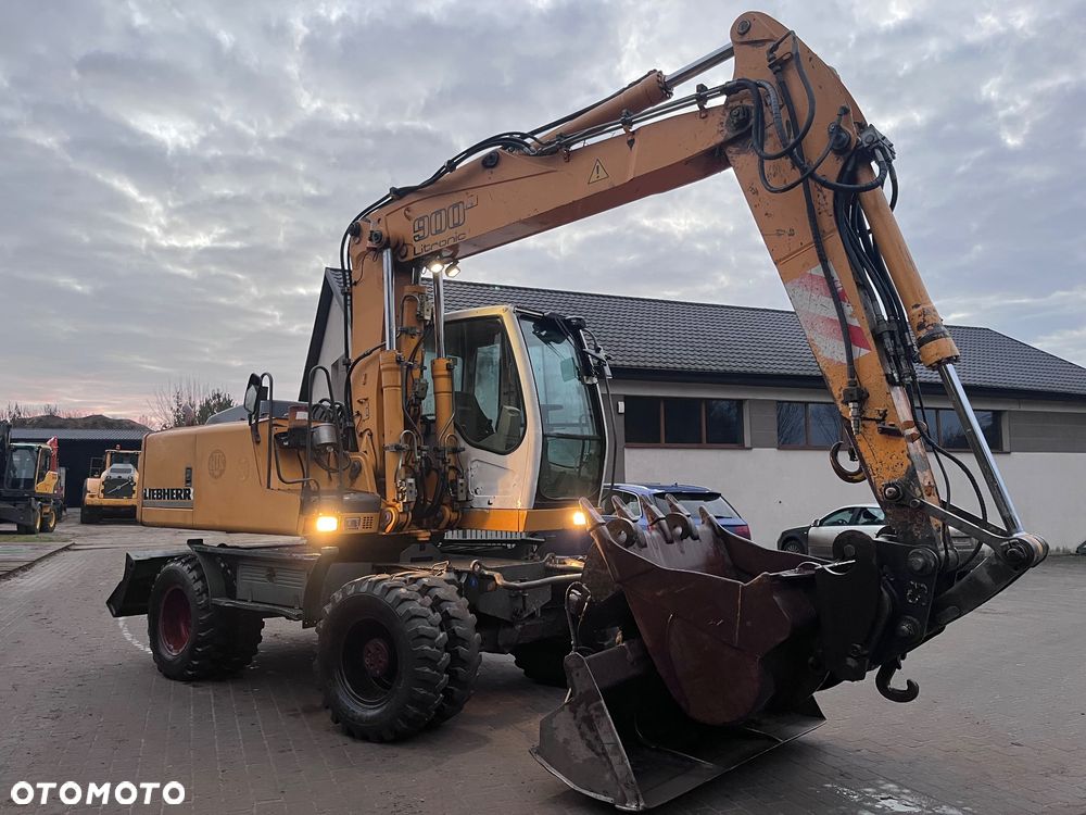 Liebherr A900C Litronic - 6