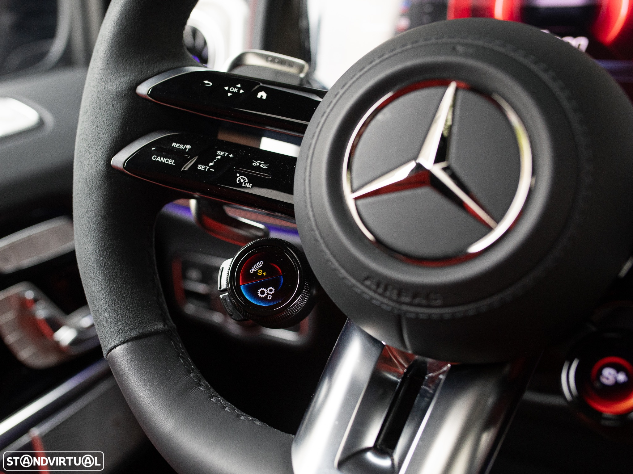 Mercedes-Benz G 63 AMG Standard - 34
