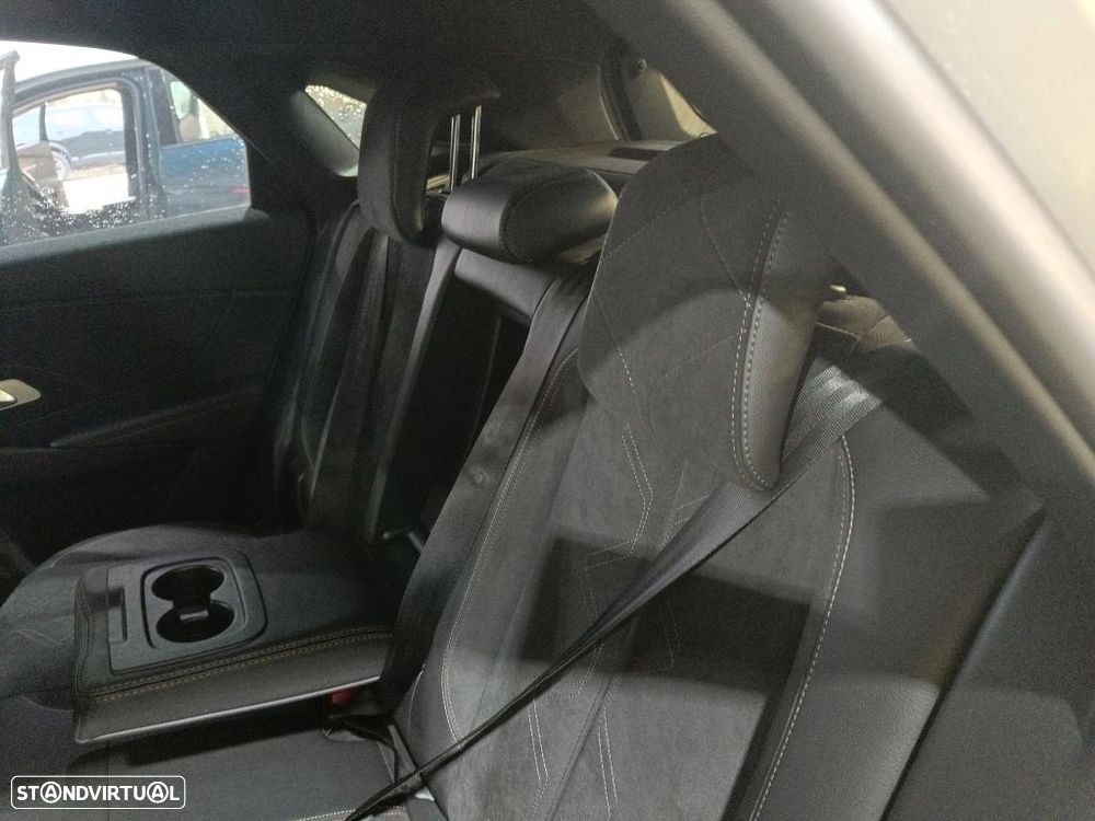 DS DS7 Crossback E-Tense Performance Line EAT8 - 8