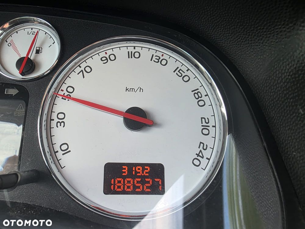 Peugeot 307 1.6 HDI Oxygo - 4
