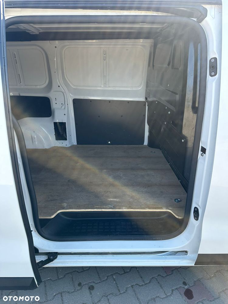 Citroën Jumpy Combi - 11