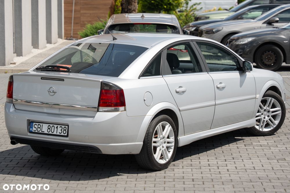 Opel Vectra 1.8 Club - 12