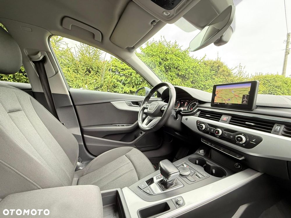 Audi A4 Avant 2.0 TDI S tronic quattro - 23