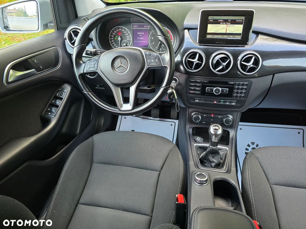Mercedes-Benz Klasa B 180 (BlueEFFICIENCY) - 20