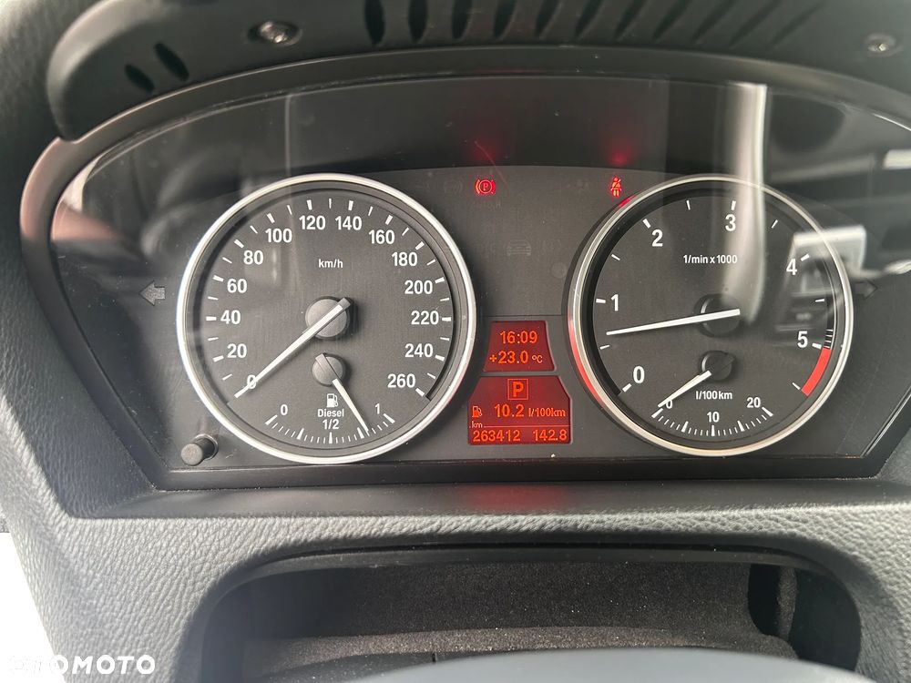 BMW X5 3.5d xDrive - 6