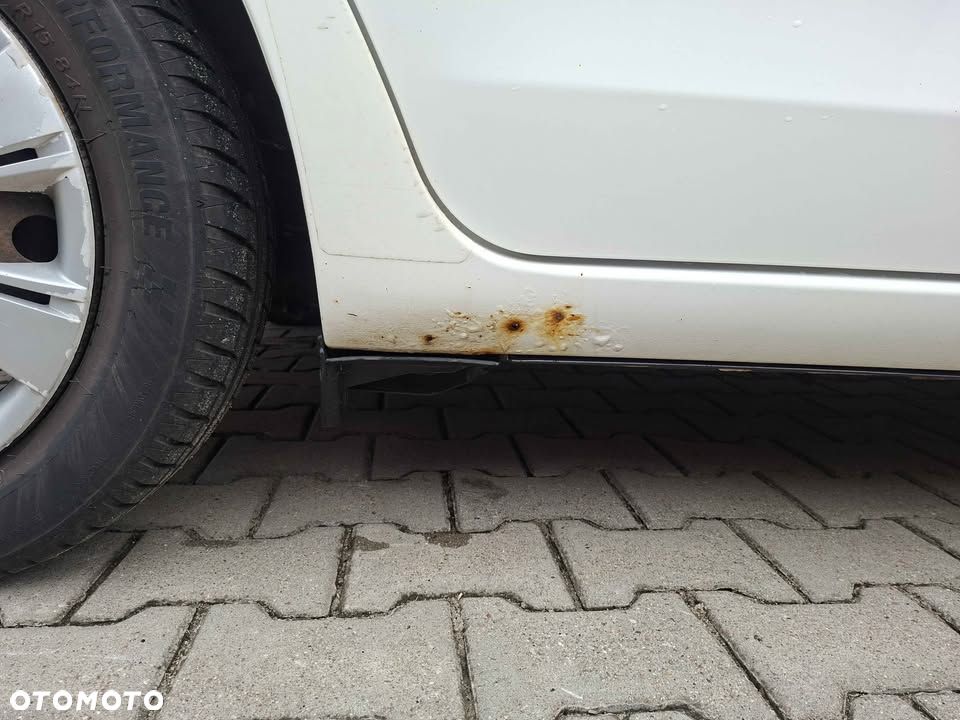 Toyota Yaris 1.0 Luna - 4