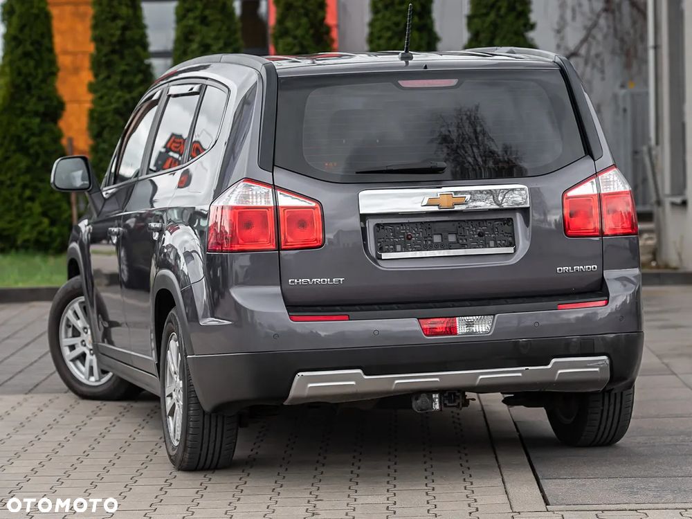 Chevrolet Orlando - 8