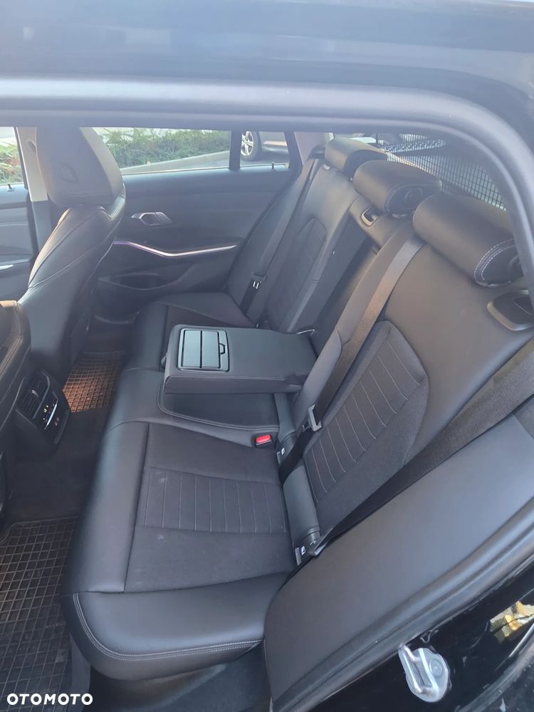 BMW Seria 3 - 11