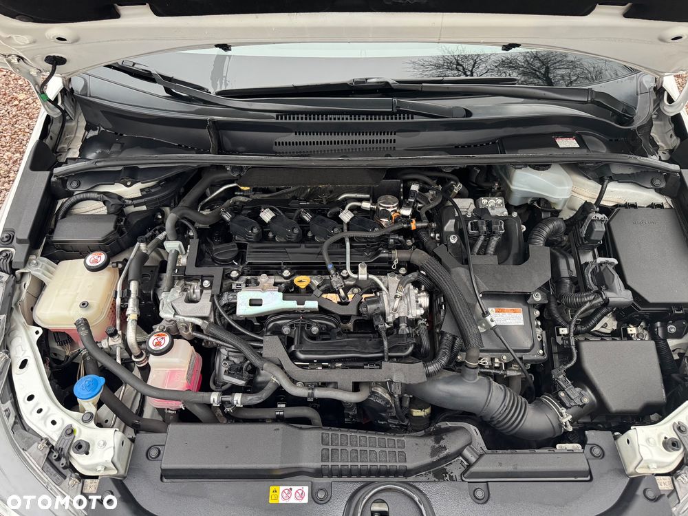 Toyota Corolla 2.0 Hybrid Trek - 24