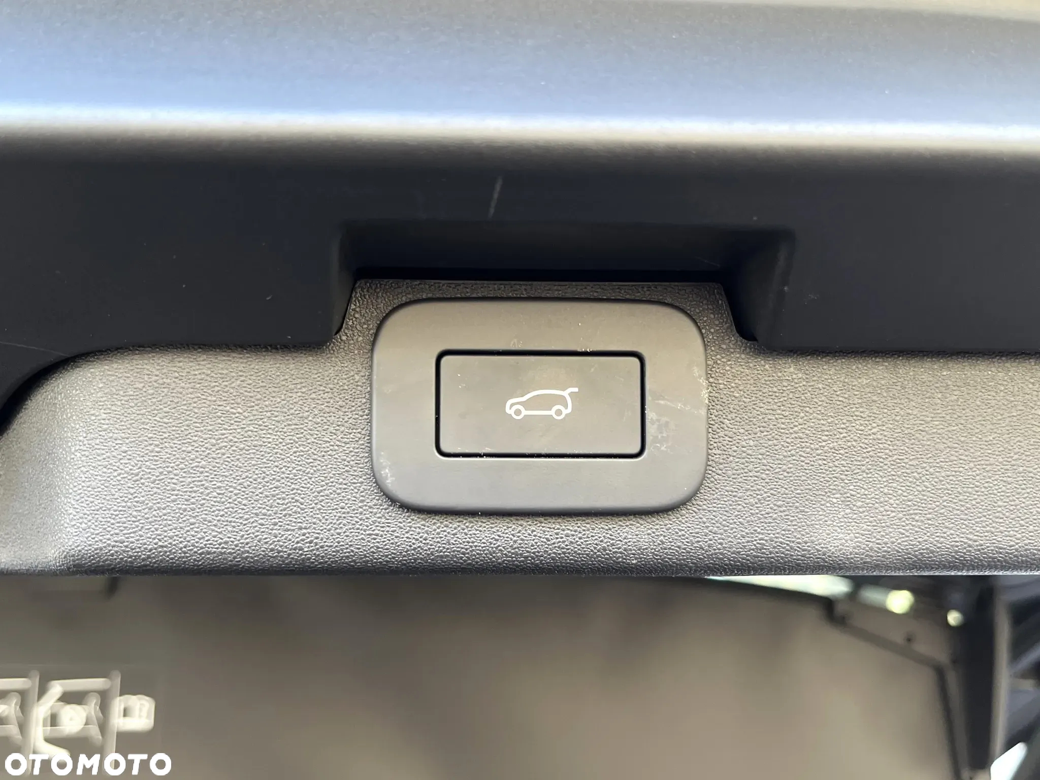 Land Rover Discovery D250 Dynamic SE - 16