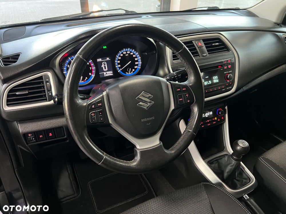 Suzuki SX4 S-Cross - 12