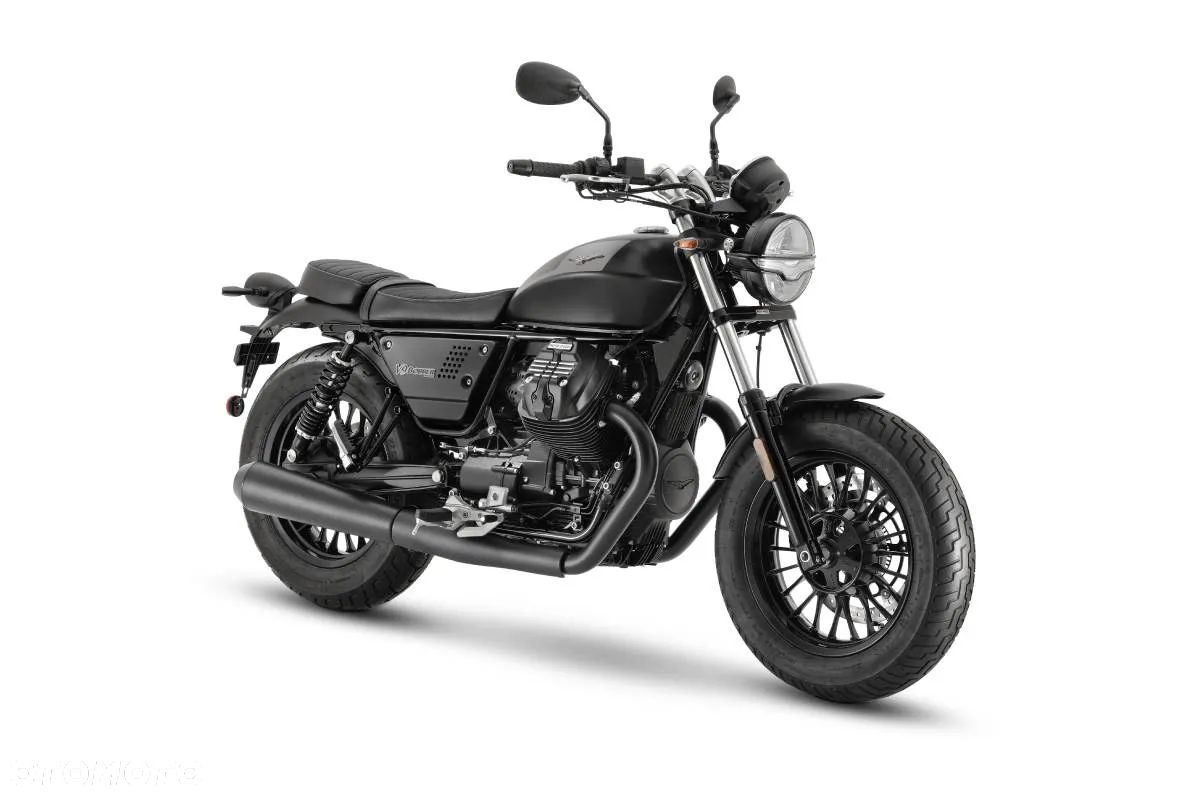 Moto Guzzi V9 - 1