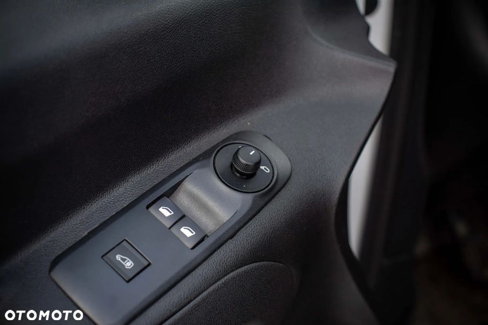 Peugeot PARTNER  Faktura VAT 23% - 20