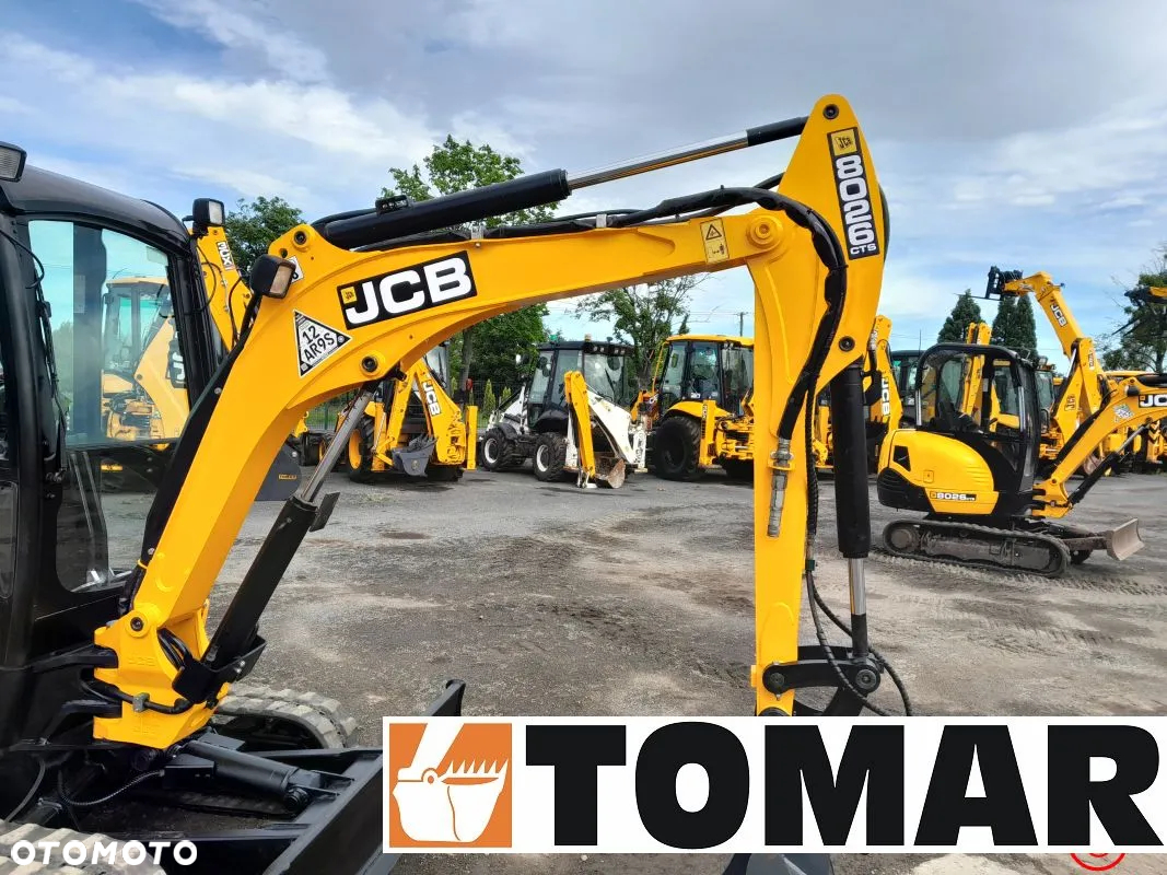JCB 8026 - 16