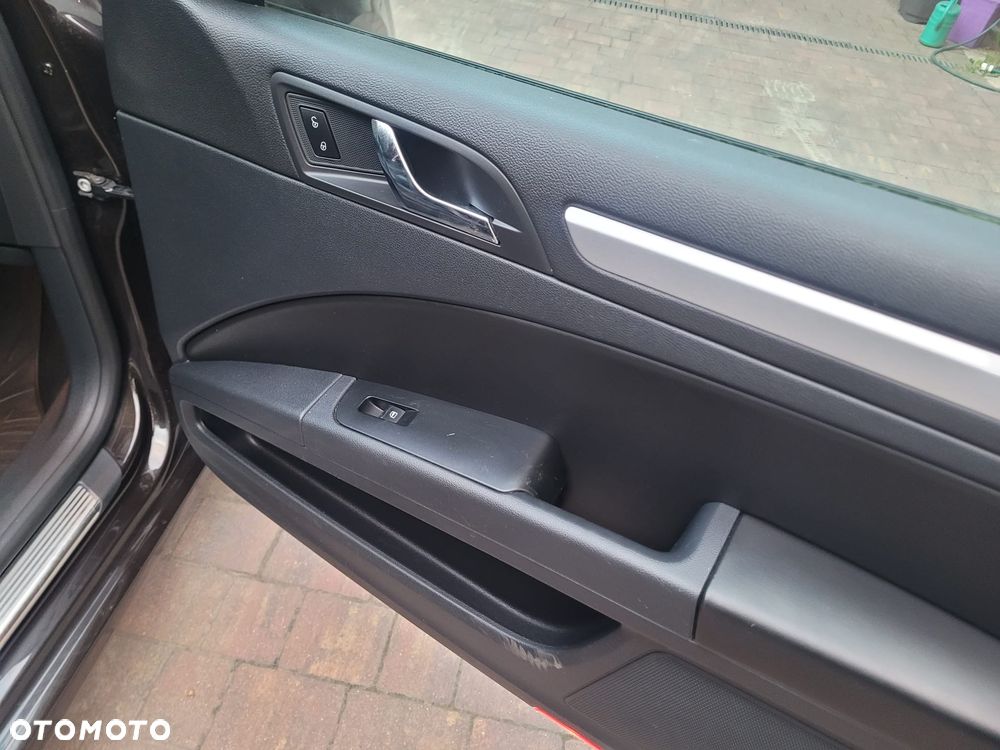 Skoda Superb 2.0 TDI DSG Elegance - 31