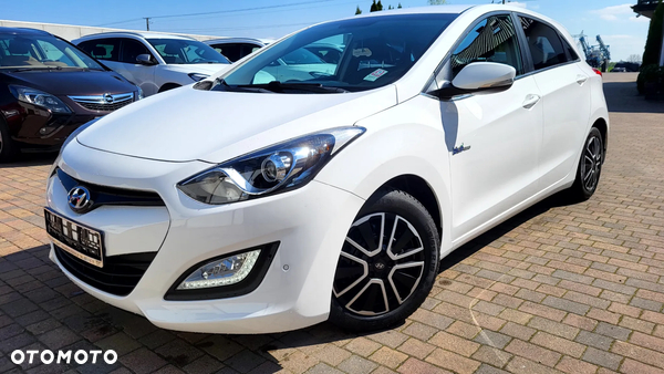 Hyundai i30 1.6 blue Classic