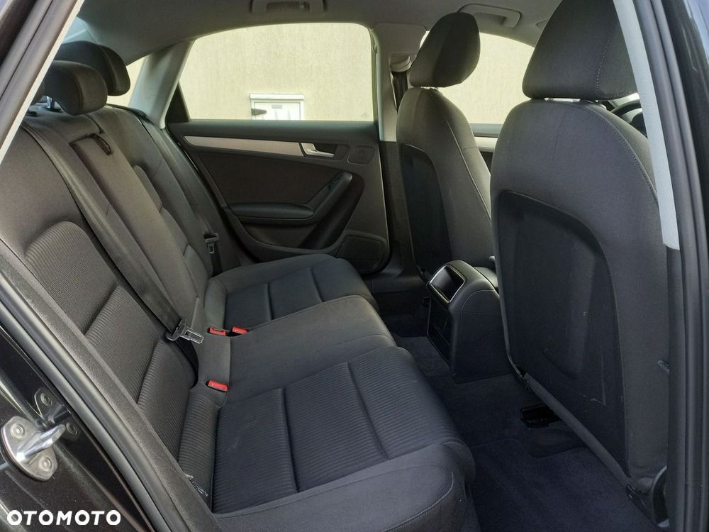 Audi A4 Limousine 2.0 TDI ultra DPF Attraction - 22