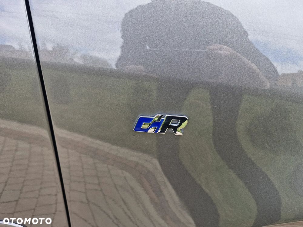 Volkswagen Touran 2.0 TDI DPF DSG R-Line Edition - 9