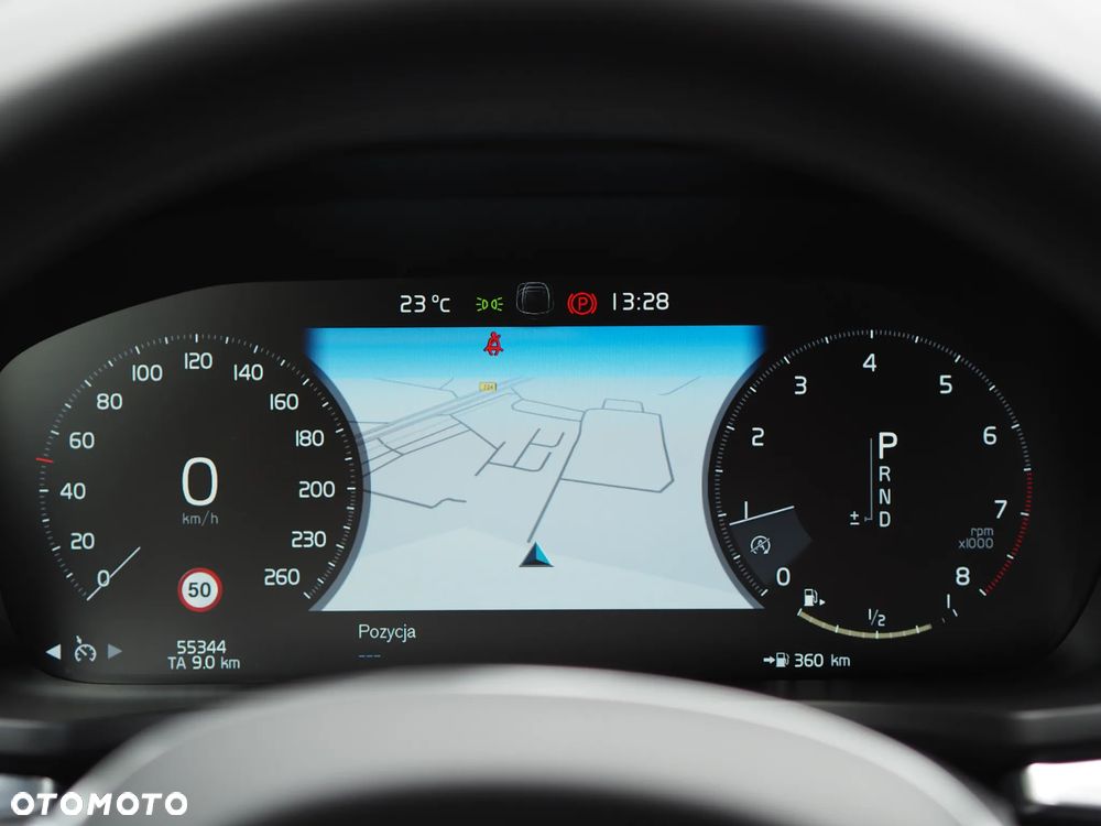 Volvo V60 T4 R-Design - 16