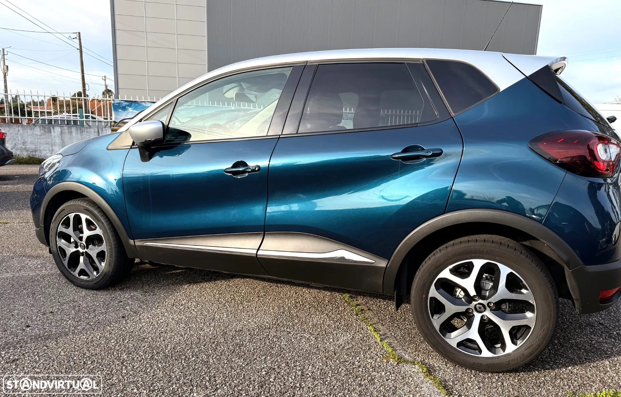 Renault Captur 1.5 dCi Exclusive XMOD - 2