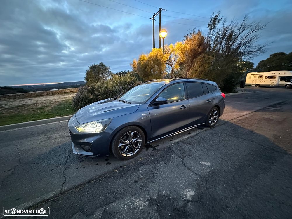 Ford Focus 1.5 TDCi EcoBlue ST-Line - 3