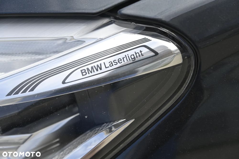 BMW Seria 7 ver-750i-xdrive - 28