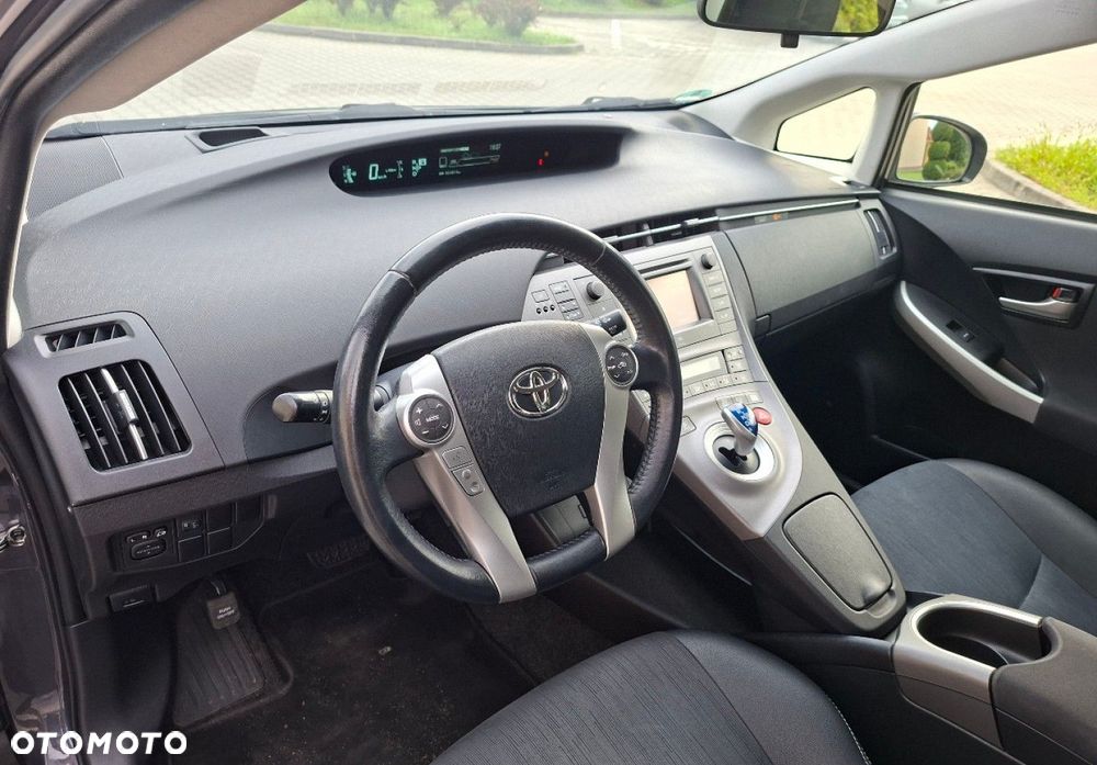 Toyota Prius - 21