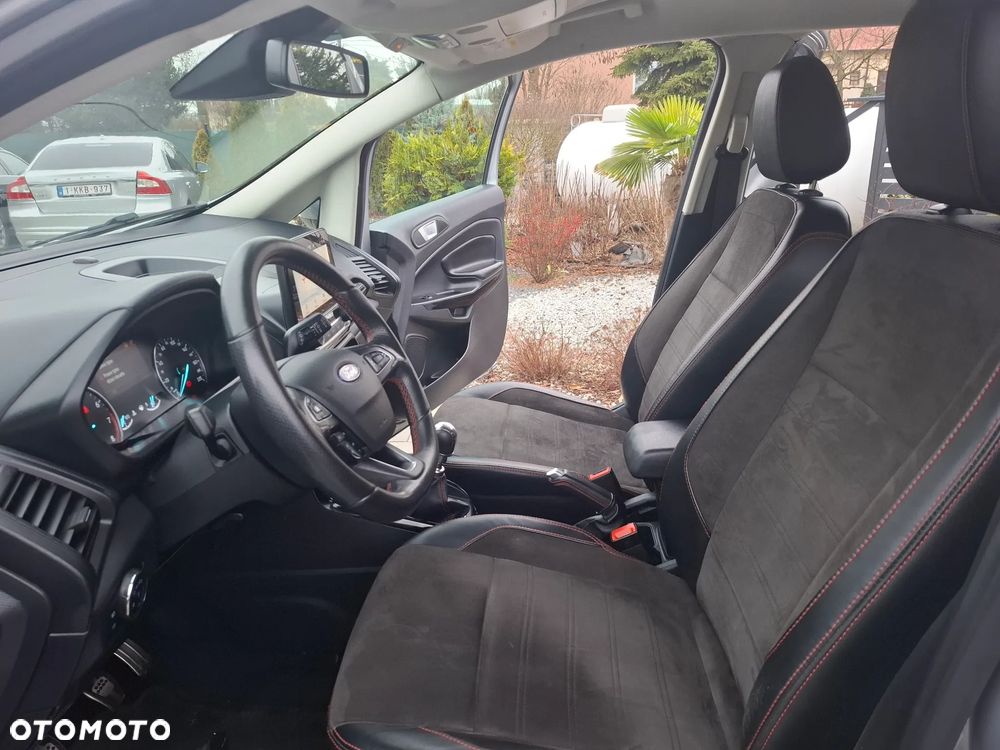 Ford EcoSport 1.0 EcoBoost ST-LINE - 24