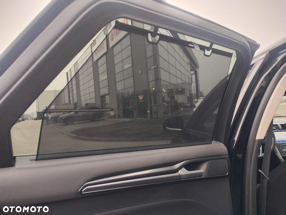 Ford Mondeo 2.0 EcoBlue Titanium - 26