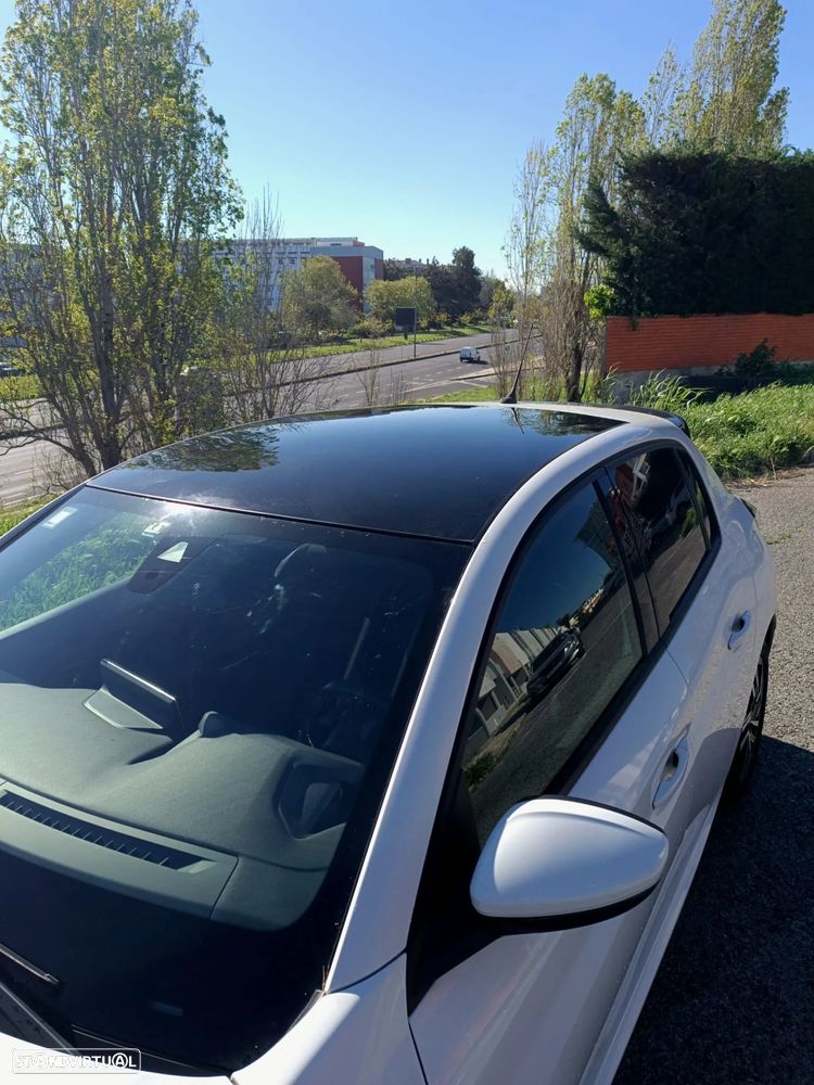 Peugeot 208 1.2 PureTech Allure EAT8 - 3