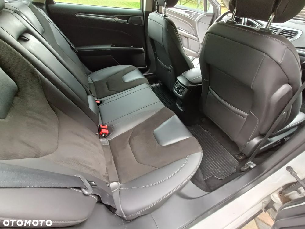 Ford Mondeo 2.0 TDCi Edition PowerShift - 12
