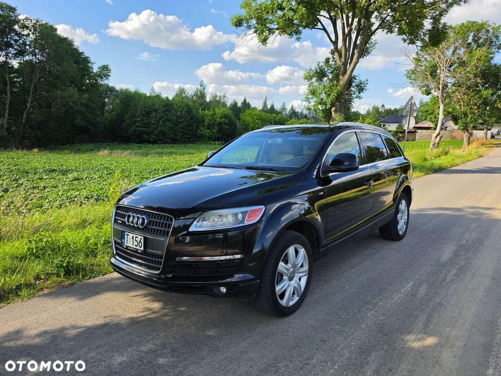 Audi Q7 - 2