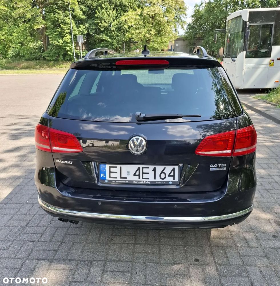 Volkswagen Passat 2.0 Blue TDI DSG SCR Comfortline - 30