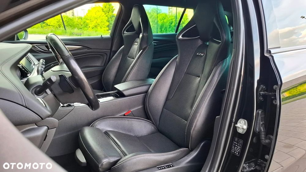 Opel Insignia 2.0 CDTI 4x4 GSi S&S - 22