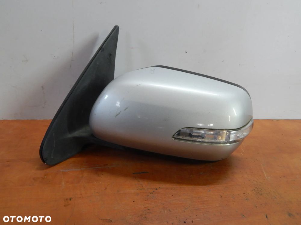 Lusterko lewy przód Suzuki Grand Vitara II LIFT 05-14 Z2S srebrne Łuków części - 1