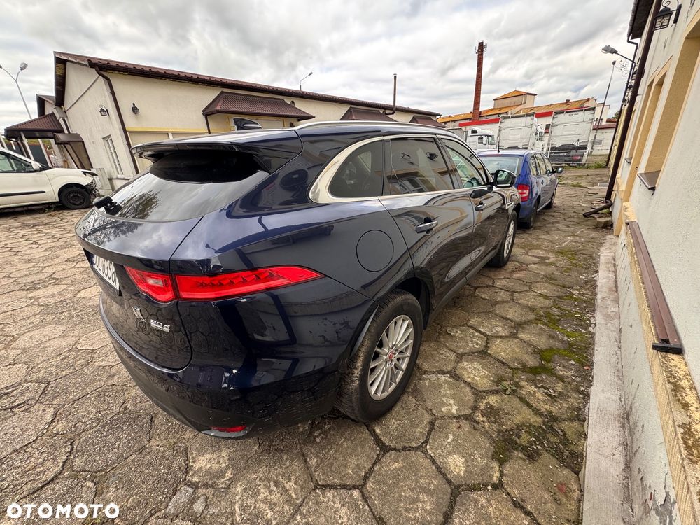 Jaguar F-Pace 2.0 i4D AWD Prestige - 3