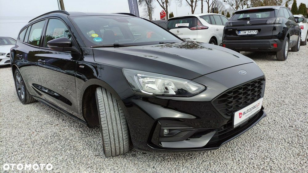 Ford Focus 1.5 EcoBlue Start-Stopp-System ST-LINE DESIGN - 2