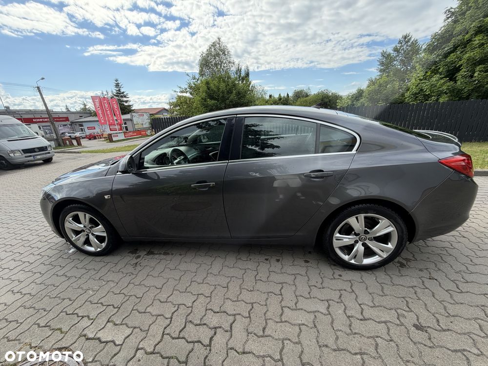 Opel Insignia - 2