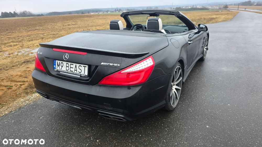 Mercedes-Benz SL 63 AMG - 5