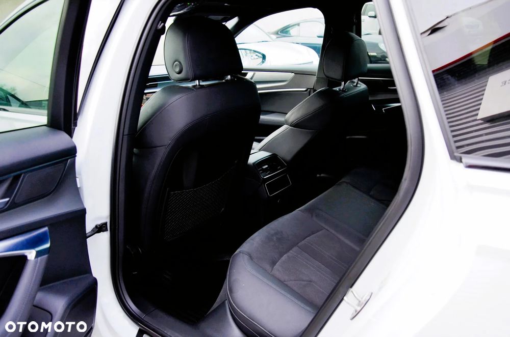 Audi A6 Allroad - 16